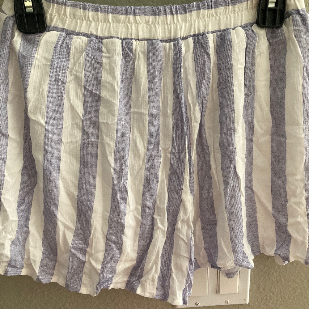Shorts set - Picture 3 of 4